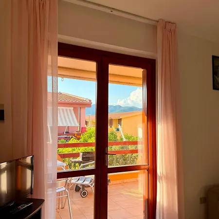 Vakantiehuis R & A's House *